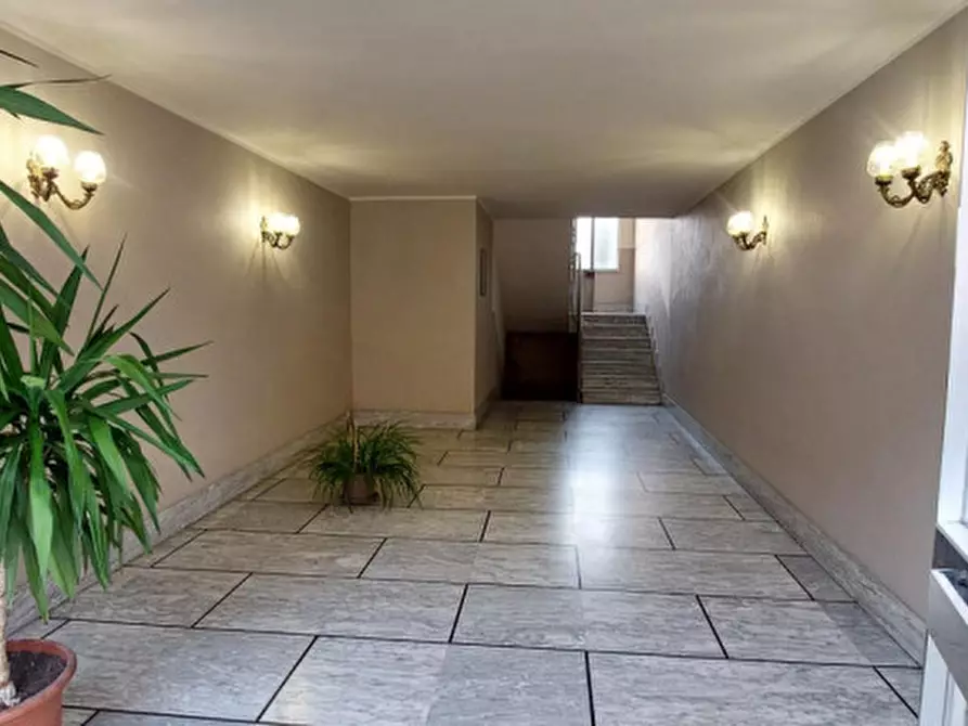 Immagine 26 di Appartamento in vendita  in Via Scaglione n. 14 a Alba