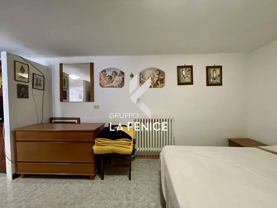Immagine 15 di Casa indipendente in vendita  in VICO BARSENTA a Alberobello