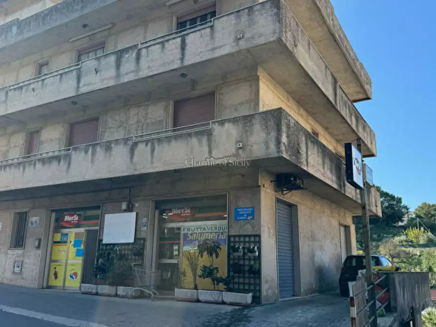 Immagine 3 di Casa indipendente in vendita  a Modica