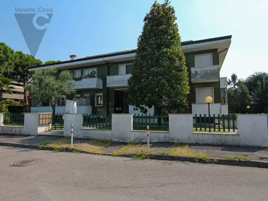 Immagine 2 di Appartamento in vendita  in Via Gaetano Donizetti a Piove Di Sacco