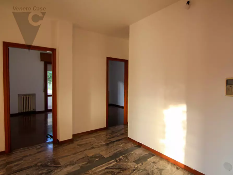 Immagine 6 di Appartamento in vendita  in Via Gaetano Donizetti a Piove Di Sacco