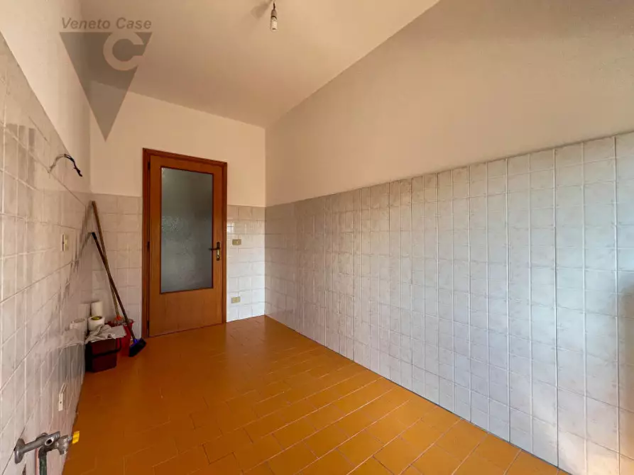 Immagine 14 di Appartamento in vendita  in Via Gaetano Donizetti a Piove Di Sacco