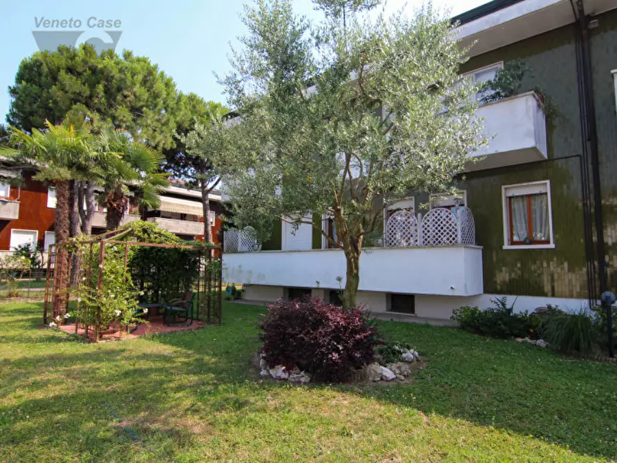 Immagine 33 di Appartamento in vendita  in Via Gaetano Donizetti a Piove Di Sacco