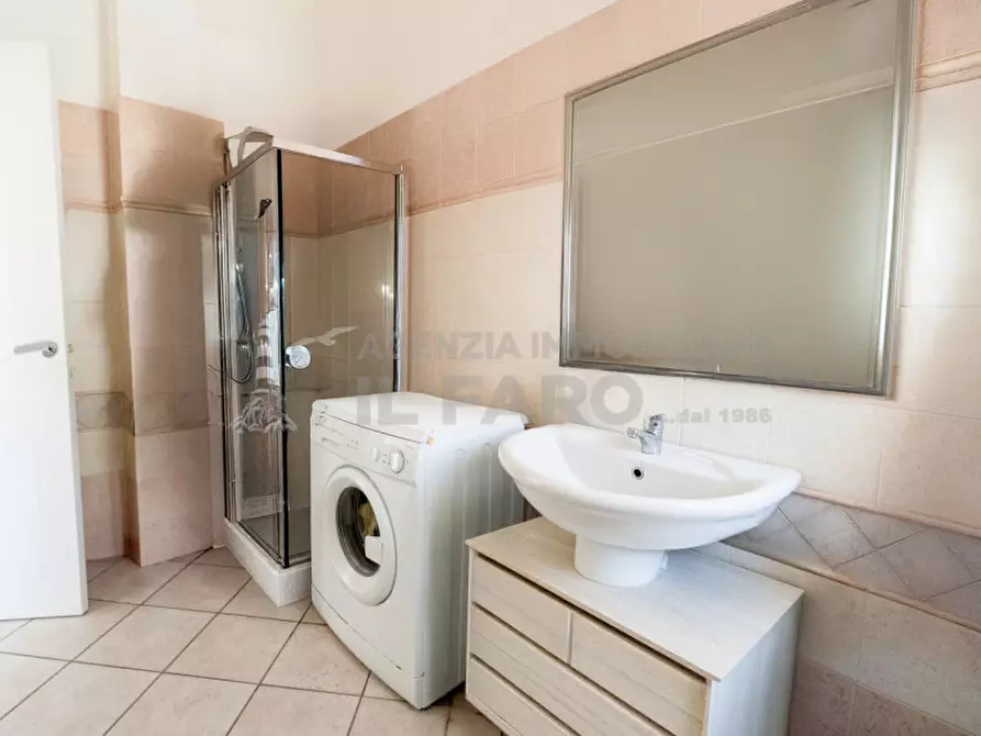 Immagine 9 di Appartamento in vendita  in Via Padule a La Maddalena