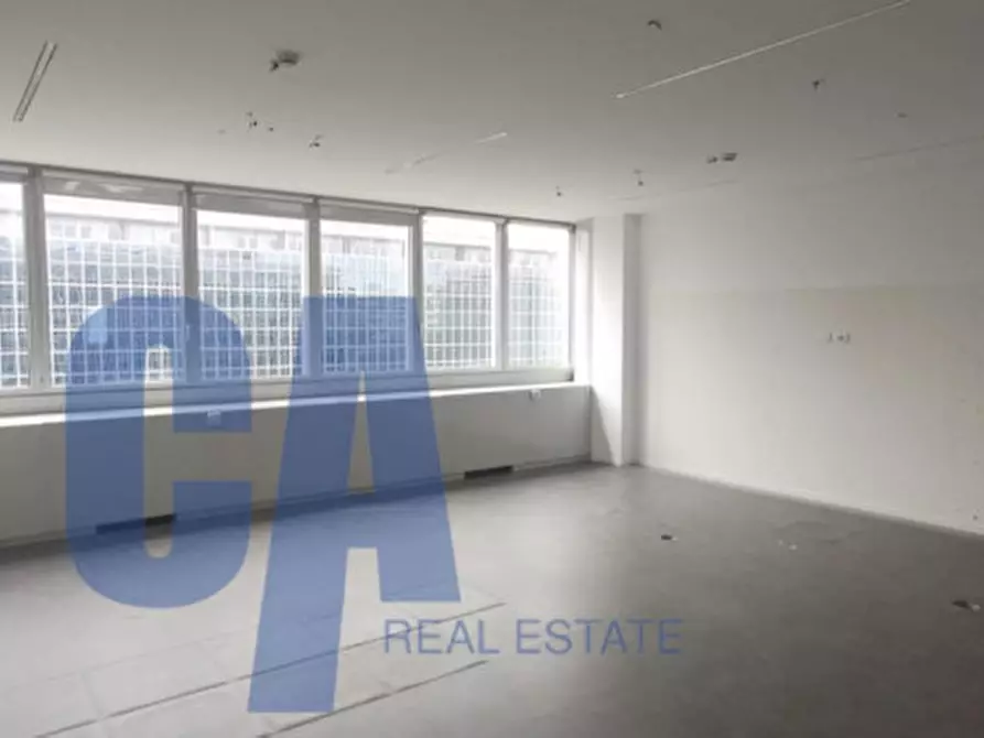 Immagine 14 di Ufficio in affitto  in VIA BUGATTI ETTORE a Milano