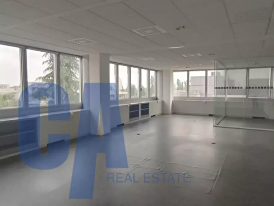 Immagine 8 di Ufficio in affitto  in VIA BUGATTI ETTORE a Milano