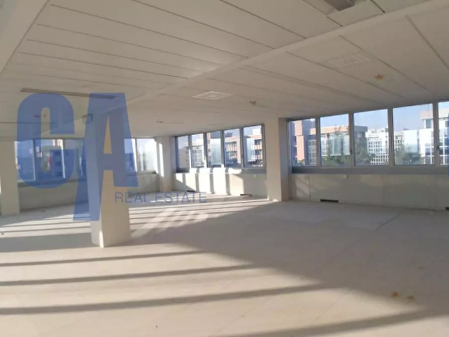 Immagine 21 di Ufficio in affitto  in VIA BUGATTI ETTORE a Milano