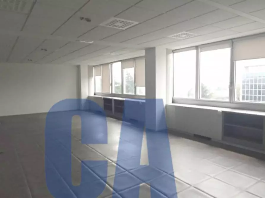 Immagine 15 di Ufficio in affitto  in VIA BUGATTI ETTORE a Milano