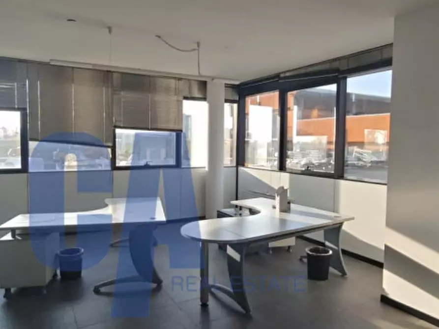 Immagine 7 di Capannone industriale in vendita  in VIA IDIOMI a Assago