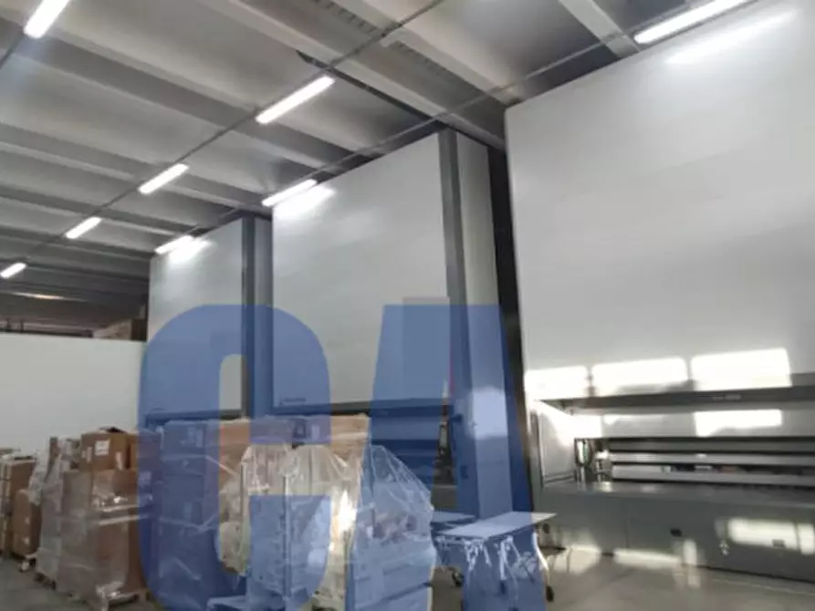 Immagine 9 di Capannone industriale in vendita  in VIA IDIOMI a Assago