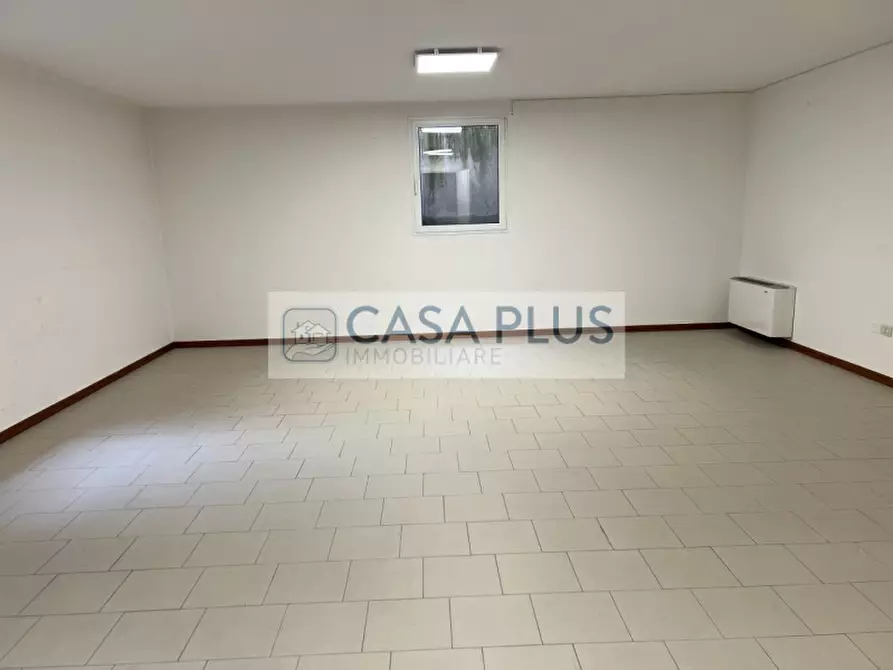 Immagine 11 di Ufficio in affitto  a Cittadella