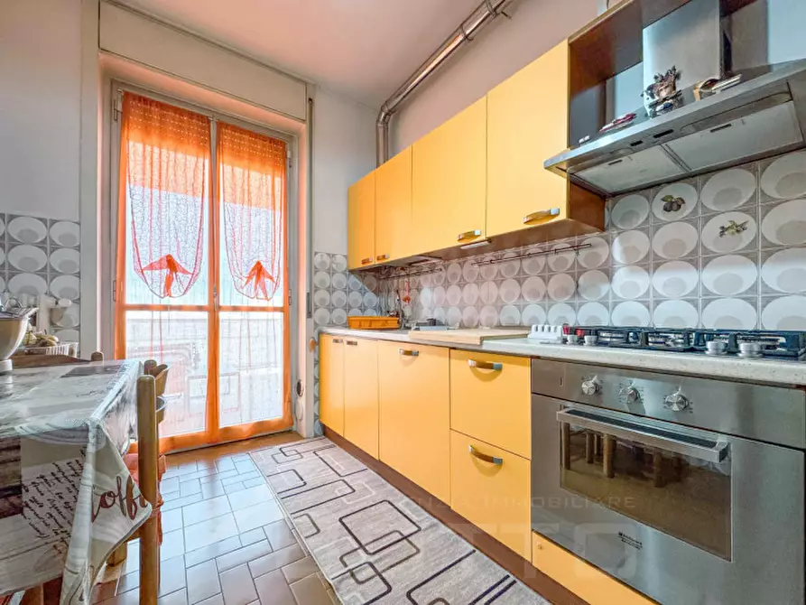 Immagine 8 di Appartamento in vendita  in VIA UGO FOSCOLO 9 a Bellinzago Novarese