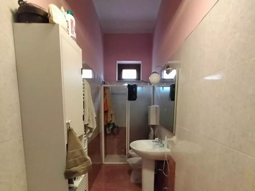 Immagine 15 di Appartamento in vendita  in Via del mattatoio a Arrone