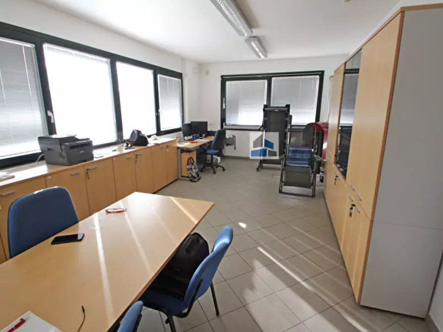 Immagine 1 di Capannone industriale in vendita  in via xx settembre a Campagna Lupia