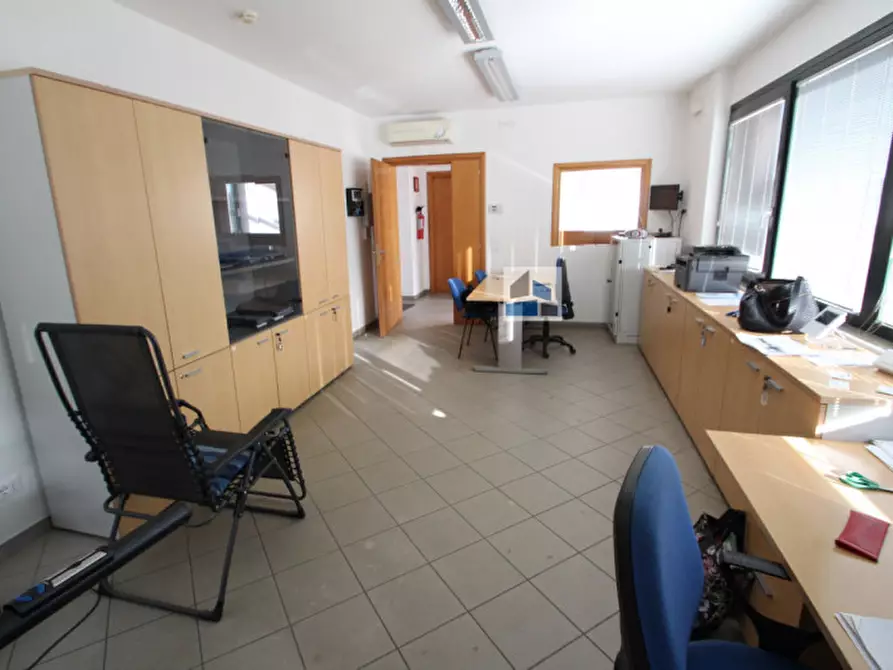 Immagine 2 di Capannone industriale in vendita  in via xx settembre a Campagna Lupia