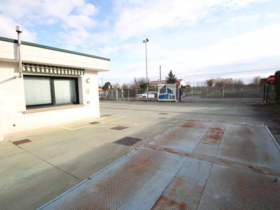 Immagine 14 di Capannone industriale in vendita  in via xx settembre a Campagna Lupia