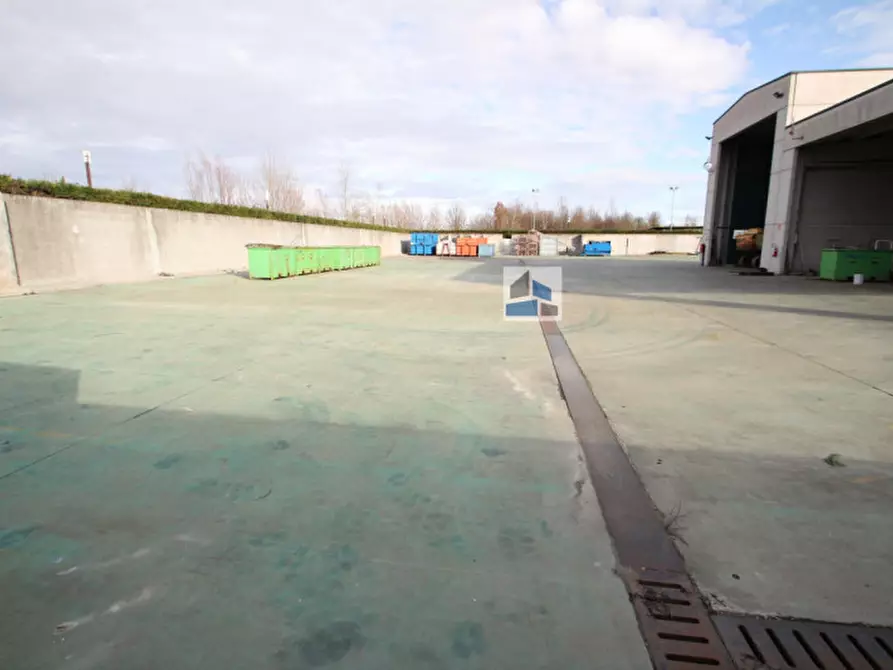 Immagine 15 di Capannone industriale in vendita  in via xx settembre a Campagna Lupia