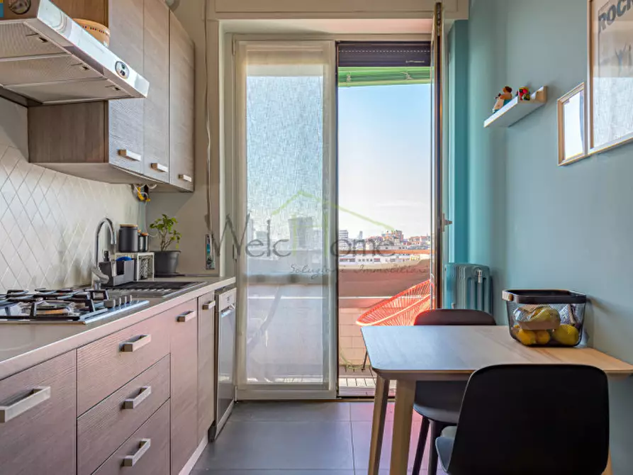 Immagine 17 di Appartamento in vendita  in Via Carlo Troya,18 a Milano