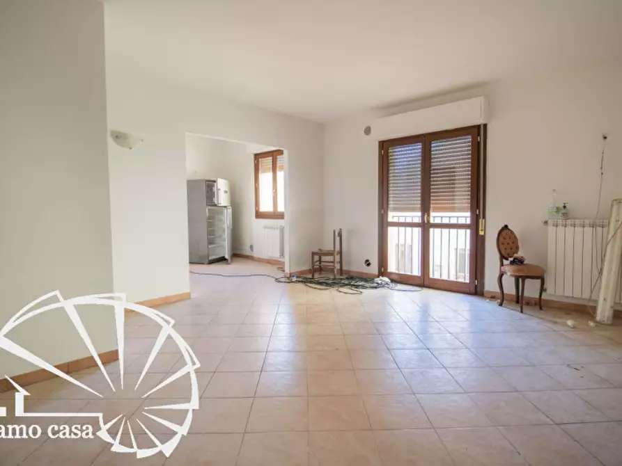 Immagine 1 di Appartamento in vendita  a Prato