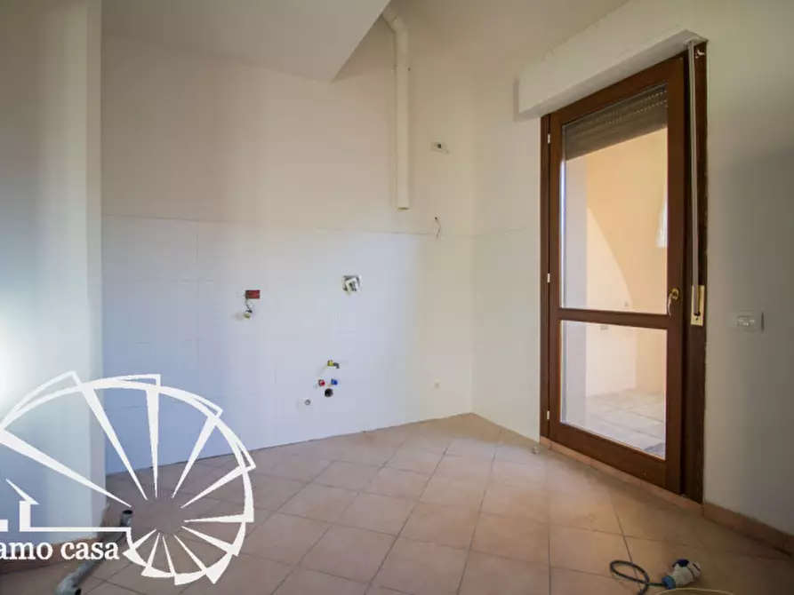 Immagine 5 di Appartamento in vendita  a Prato