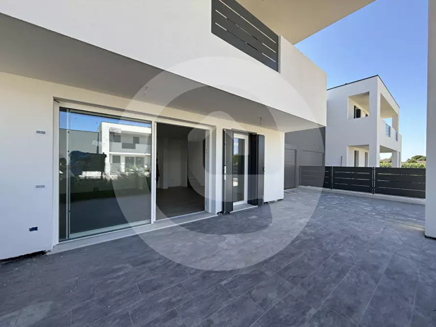 Immagine 1 di Casa trifamiliare in vendita  a Santa Giustina In Colle