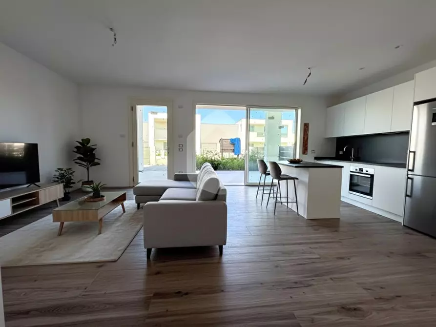 Immagine 8 di Casa trifamiliare in vendita  a Santa Giustina In Colle