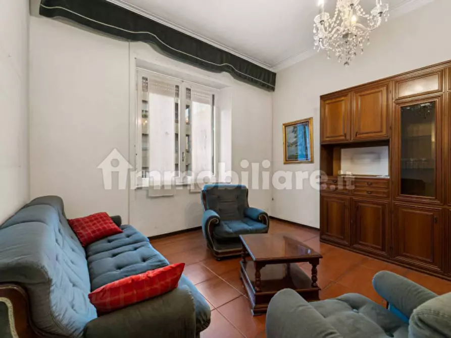 Immagine 11 di Appartamento in vendita  in via Mentana a Como