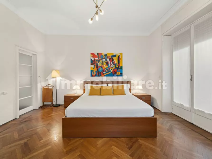 Immagine 18 di Appartamento in vendita  in via Mentana a Como