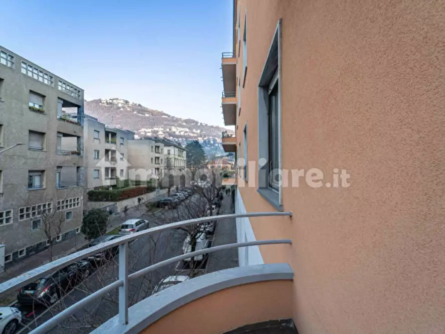 Immagine 22 di Appartamento in vendita  in via Mentana a Como