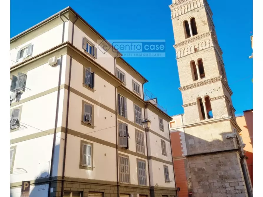 Immagine 1 di Appartamento in vendita  in piazza cavallo a Gaeta