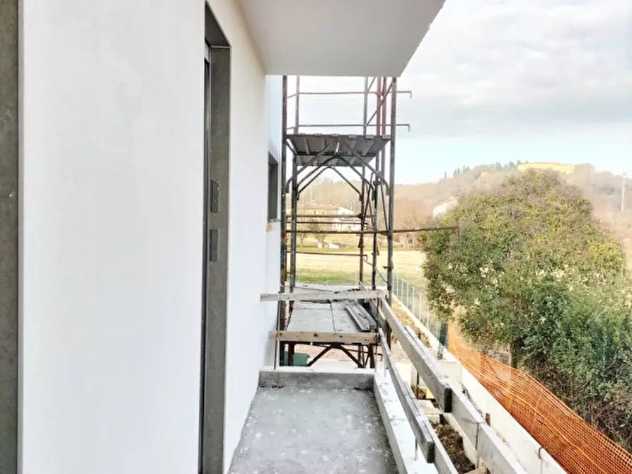 Immagine 12 di Appartamento in vendita  a Abano Terme