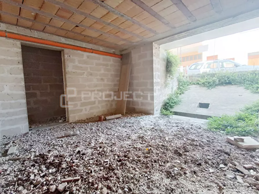 Immagine 14 di Rustico / casale in vendita  in via Fiume a Scorrano