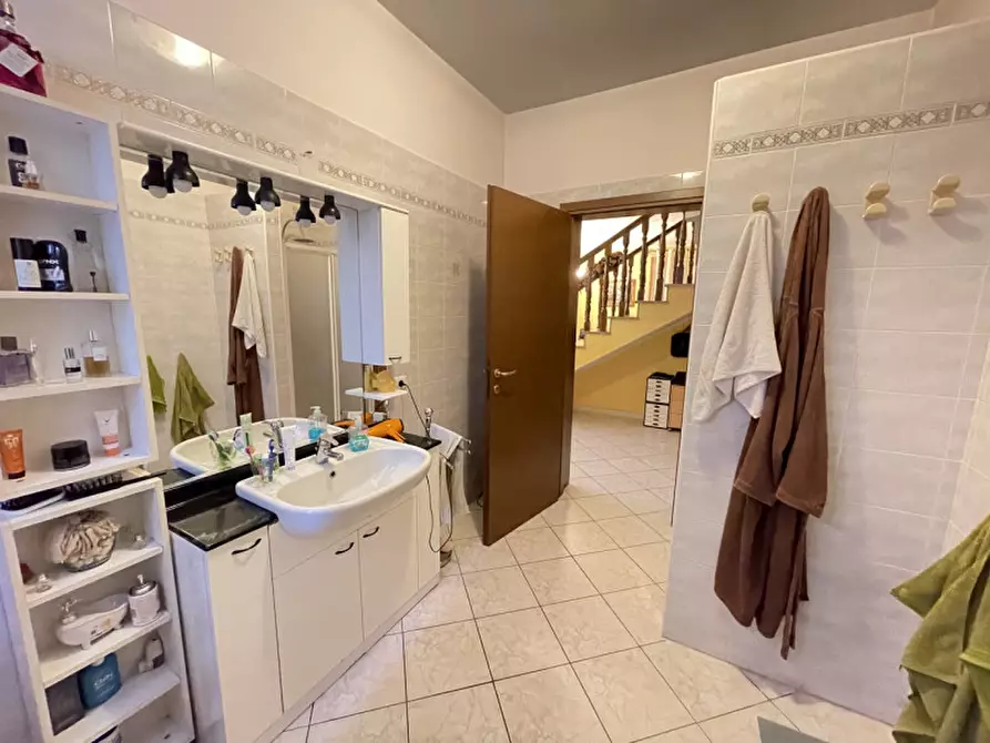 Immagine 15 di Casa indipendente in vendita  a Gonzaga