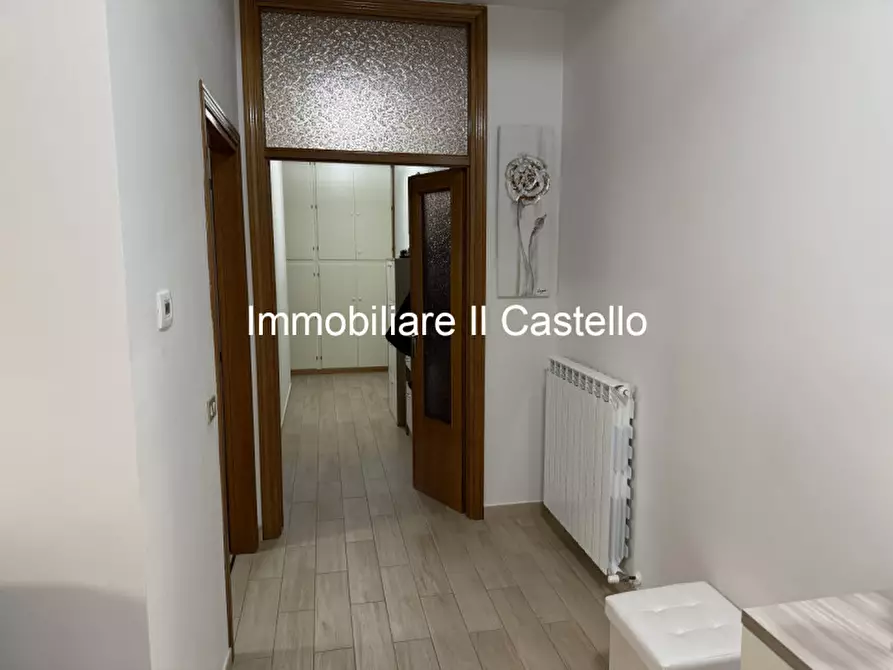 Immagine 4 di Appartamento in vendita  in SILVIO PELLICO a Castiglione Del Lago