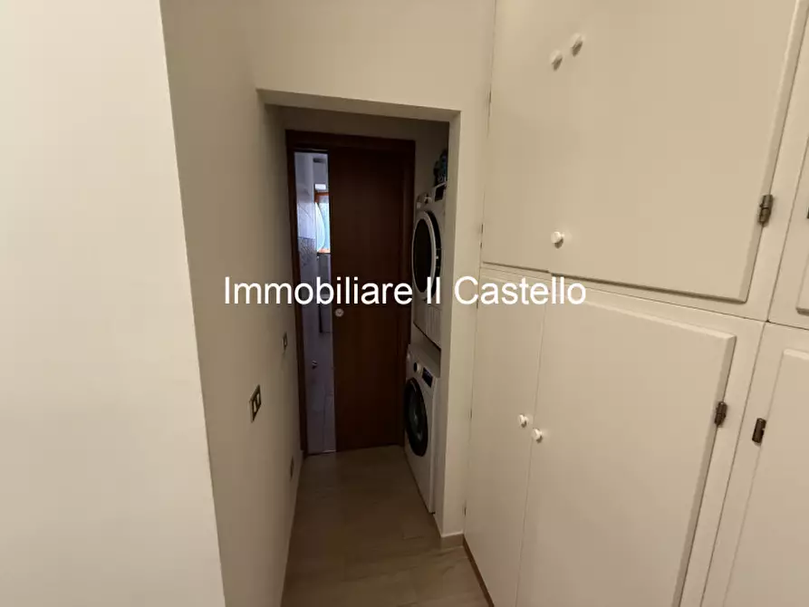 Immagine 8 di Appartamento in vendita  in SILVIO PELLICO a Castiglione Del Lago