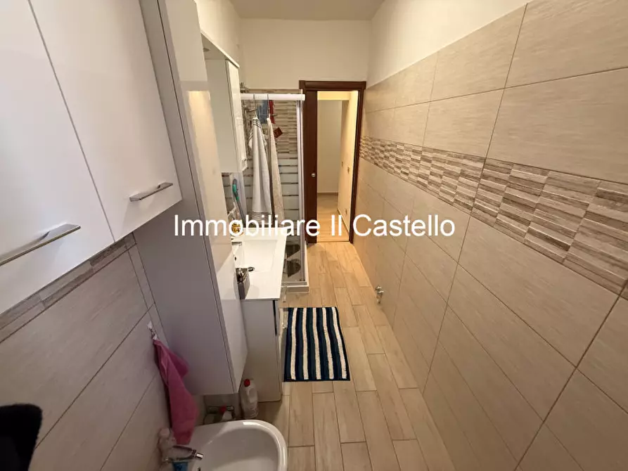 Immagine 10 di Appartamento in vendita  in SILVIO PELLICO a Castiglione Del Lago