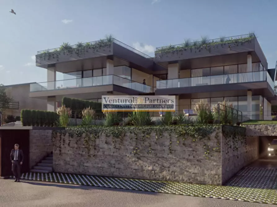 Immagine 3 di Appartamento in vendita  in via della molaria a Manerba Del Garda