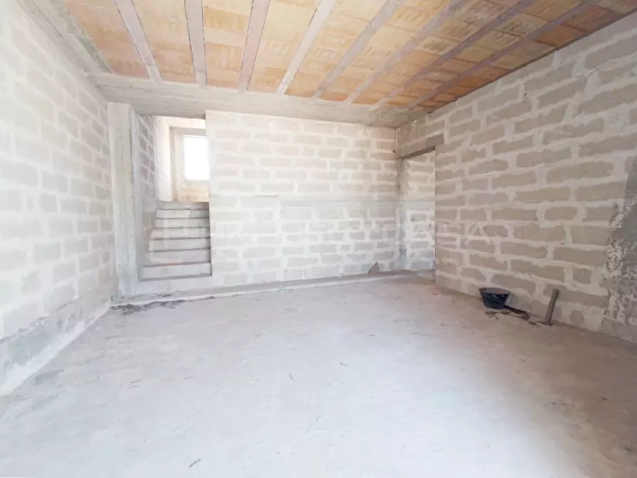 Immagine 6 di Rustico / casale in vendita  in via Fiume a Scorrano