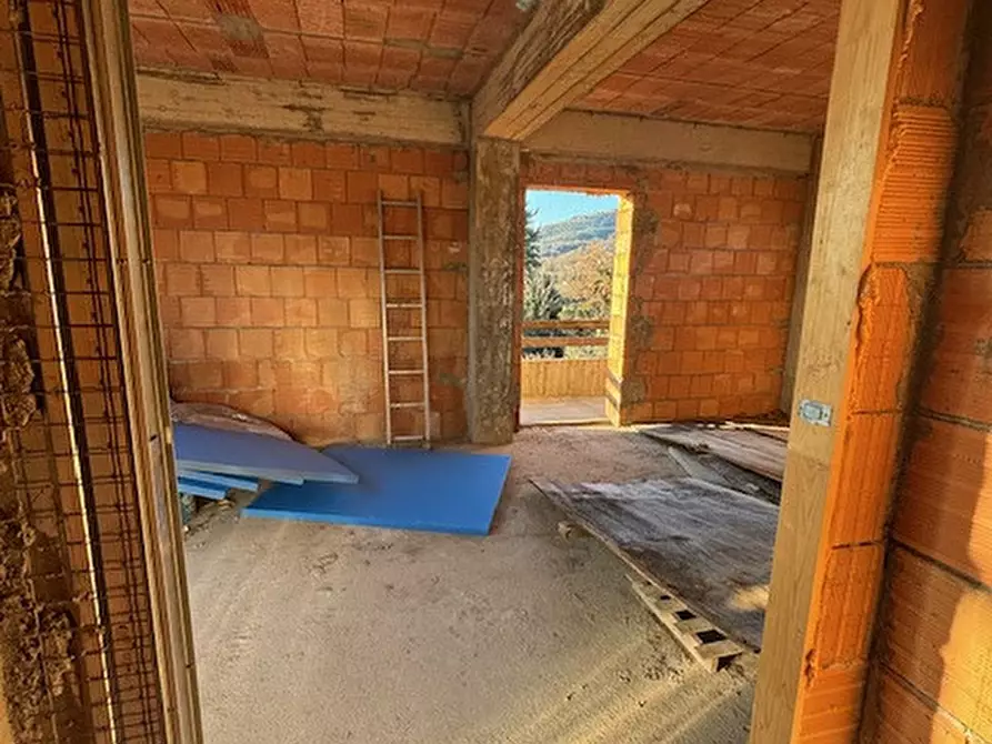 Immagine 14 di Casa indipendente in vendita  a Loro Ciuffenna