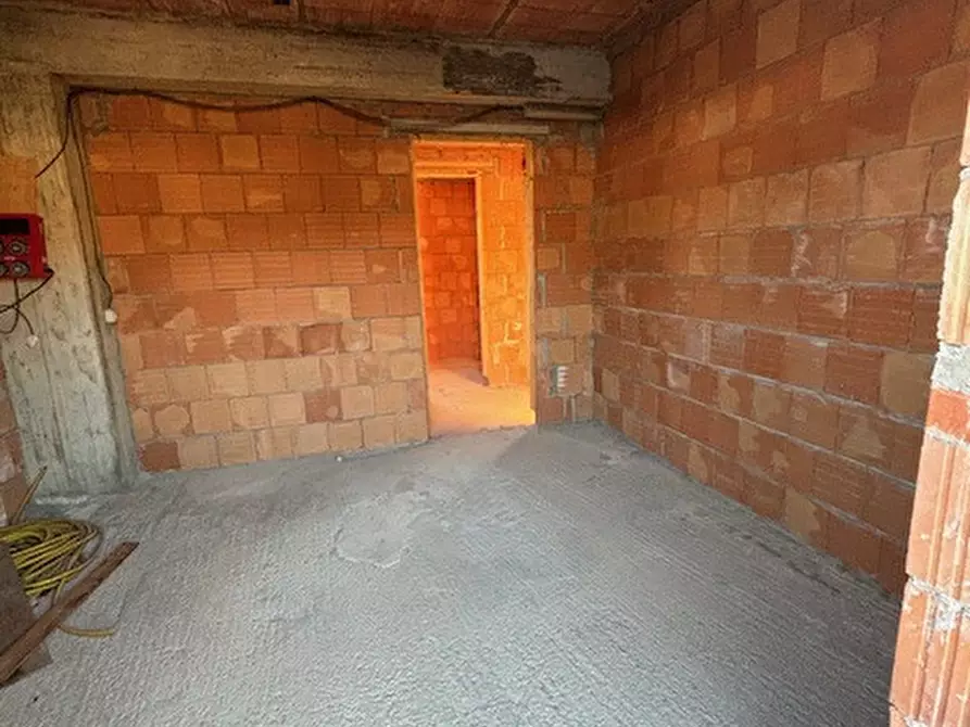 Immagine 21 di Casa indipendente in vendita  a Loro Ciuffenna