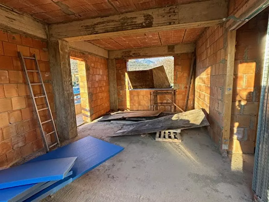 Immagine 22 di Casa indipendente in vendita  a Loro Ciuffenna