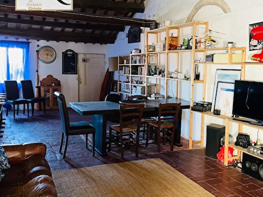 Immagine 23 di Palazzo in vendita  a Badia Polesine