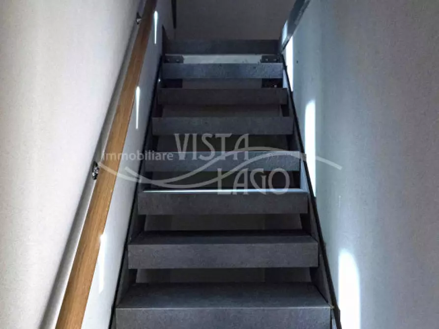 Immagine 38 di Attico in vendita  in Piazza cavour, 27 a Como