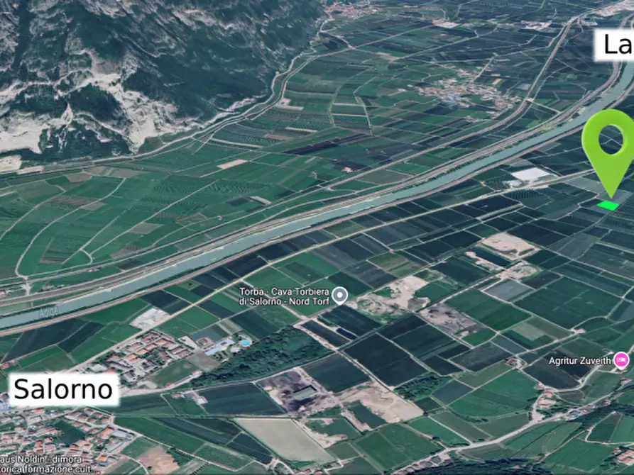 Immagine 3 di Terreno in vendita  in Salorno a Salorno .Salurn.