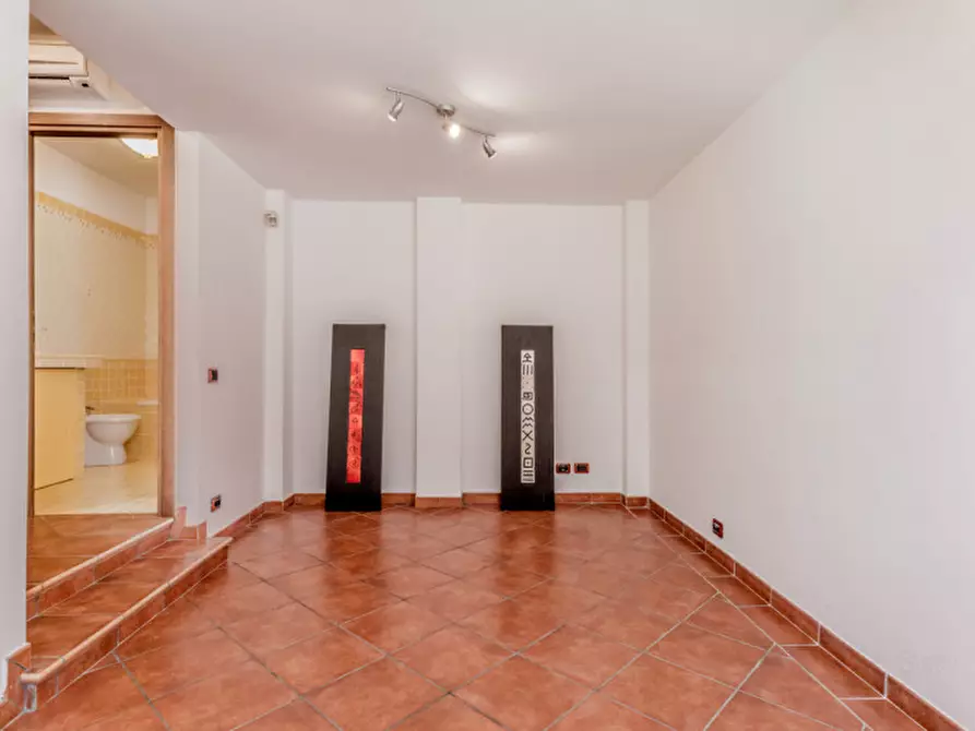 Immagine 22 di Villa in vendita  in Via di val Floriana a Roma