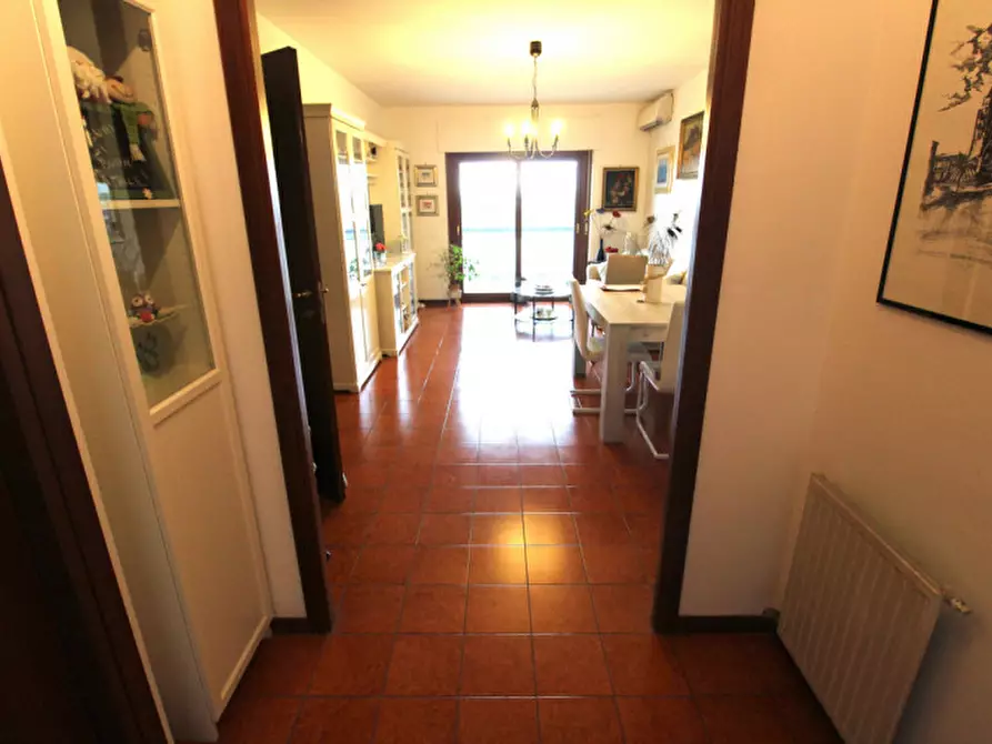 Immagine 6 di Appartamento in vendita  in Largo Salvatore Zappalà a Roma