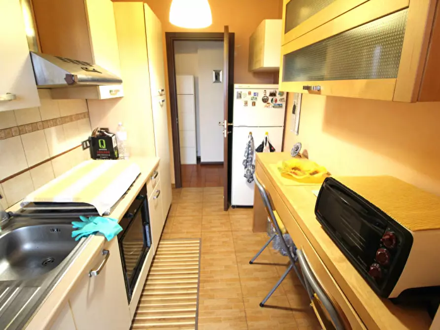 Immagine 8 di Appartamento in vendita  in Largo Salvatore Zappalà a Roma