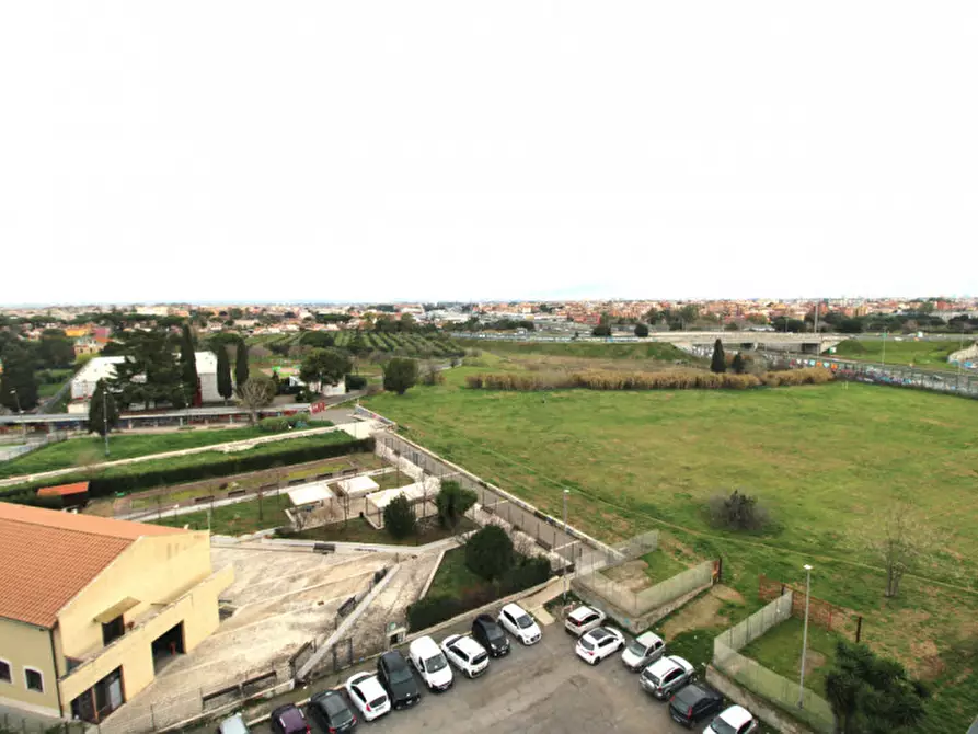 Immagine 18 di Appartamento in vendita  in Largo Salvatore Zappalà a Roma