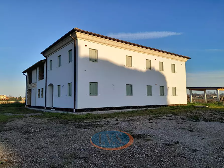 Immagine 9 di Casa bifamiliare in vendita  in Via Fedele Lampertico a Montegaldella