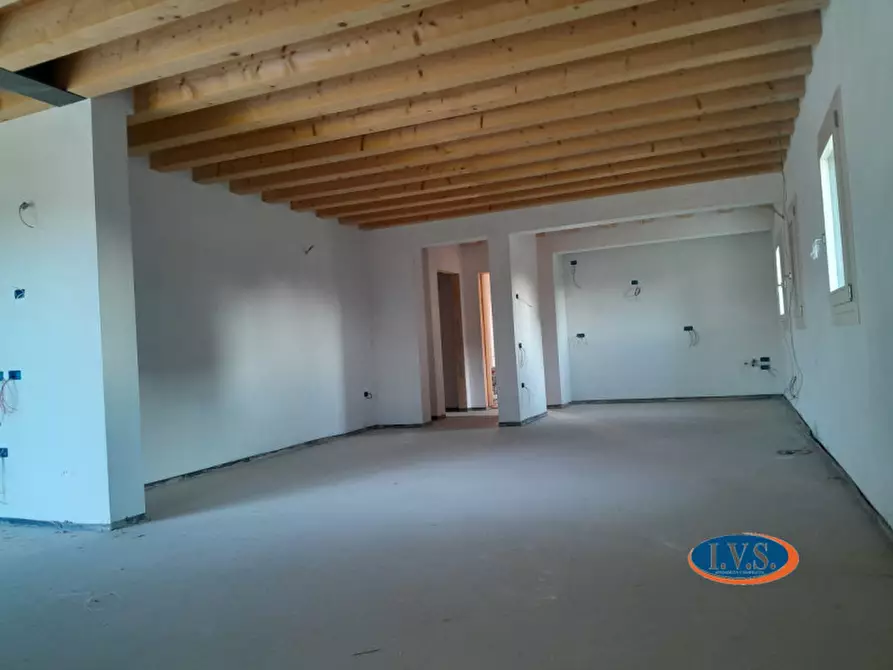 Immagine 10 di Casa bifamiliare in vendita  in Via Fedele Lampertico a Montegaldella